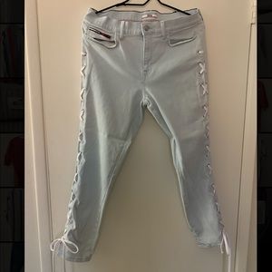 Tommy Hilfiger Jeans